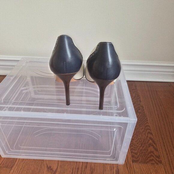 Ralph Lauren Pumps, Size 9, White/Navy Leather, All Leather - Picture 8 of 11